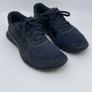 Nike Free 4.0 Sneakers